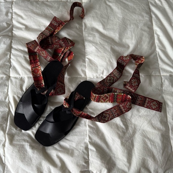 Zara BOHO Aztec ribbon wrap leather sandals - Picture 6 of 9